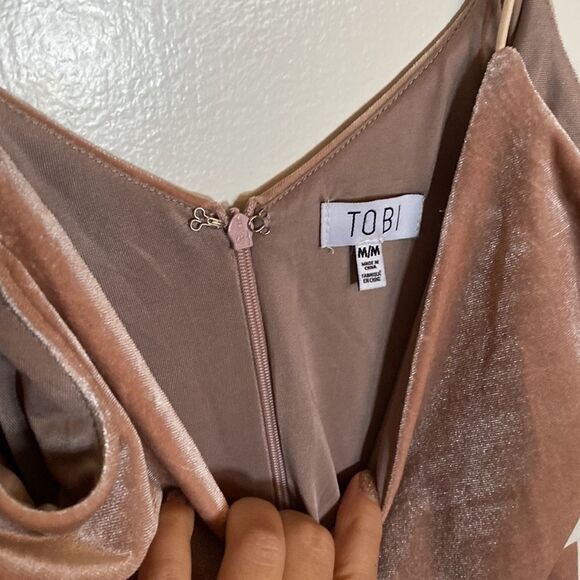 NWT- TOBI- BLUSH PINK- soft velvet spaghetti strap dress - Size Small - Picture 7 of 13